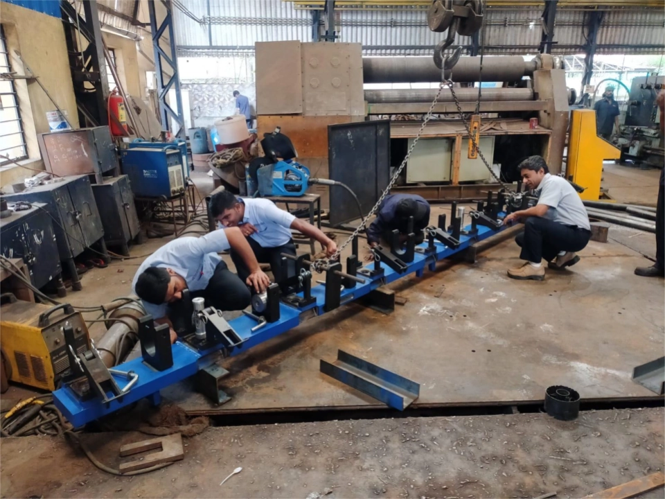 Covered fabrication shop floor with overhead EOT cranes