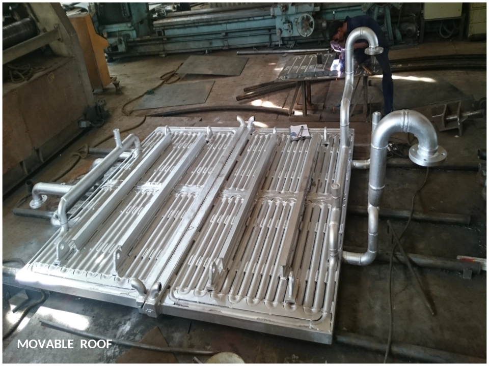 Movable Roof Assembly